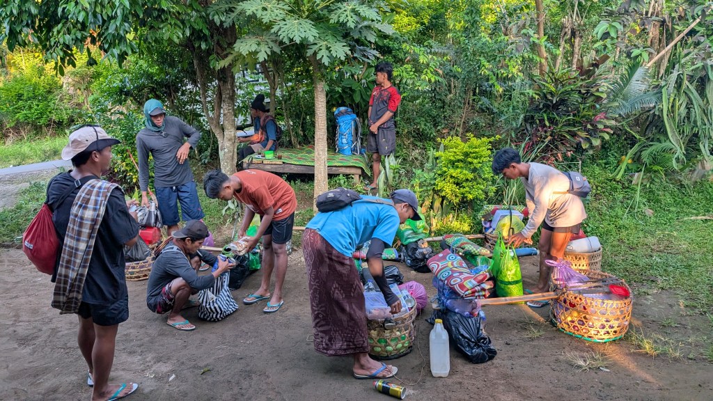 Mont Rinjani : du port au pied du&nbsp;volcan